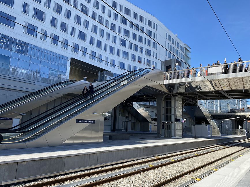 Nanterre-La-Folie station